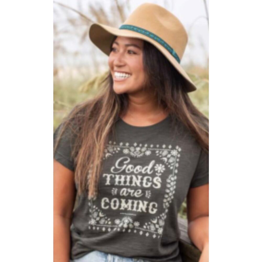 Natural Life "Good Things Are Coming" Graphic 100% Cotton T-Shirt , Size Small